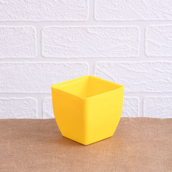 3.1 Inch (8 Cm) Square Plastic Planter With Rounded Edges (Yellow)